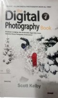 Digital photography book: panduan lengkap dan sistematis agar foto Anda sekelas karya fotografer profesional-jilid 4